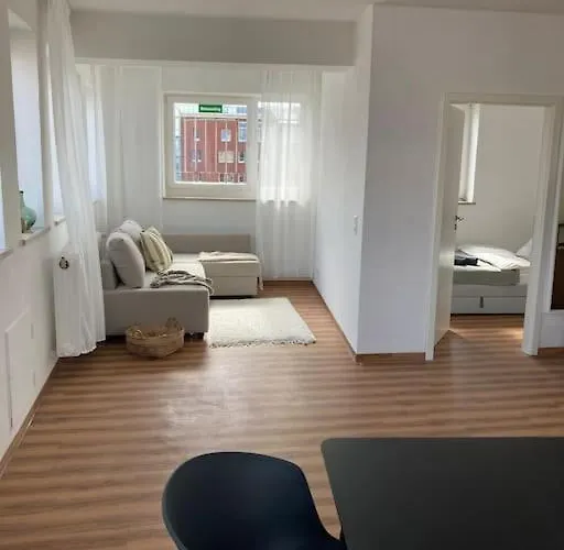 Rooftop Mit Foerdeblick, Zentral & Nah Am Hbf * Kiel