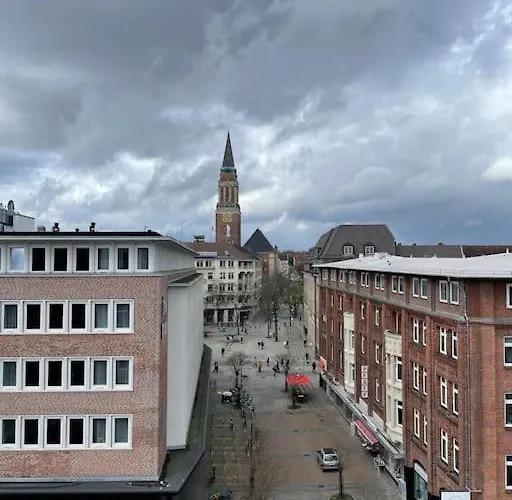 Rooftop Mit Foerdeblick, Zentral & Nah Am Hbf Appartement *